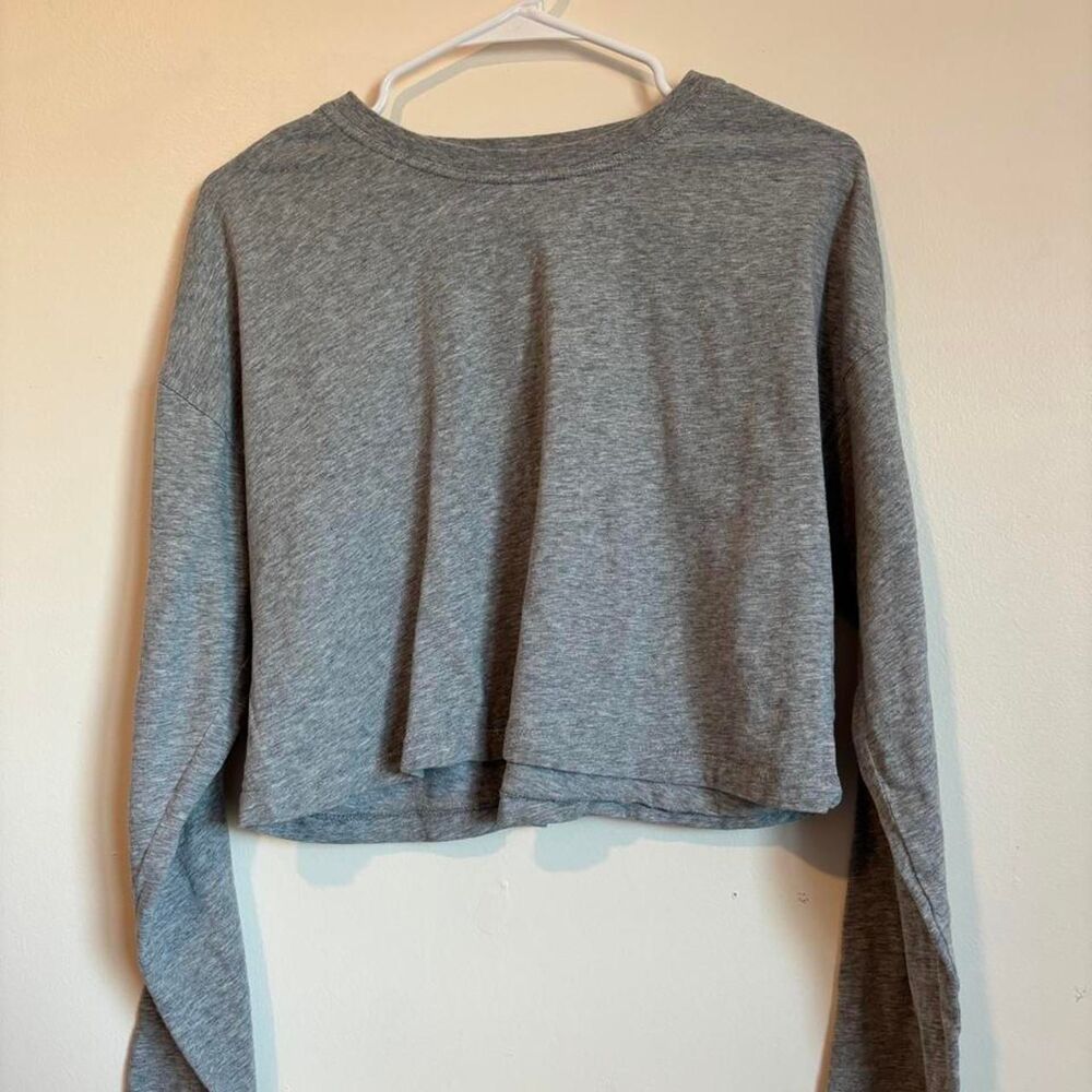 Fabletics Women's Grey Crop-top